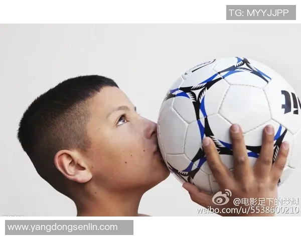 足球智慧与梦想交织的旅程探索青春成长的益智电影